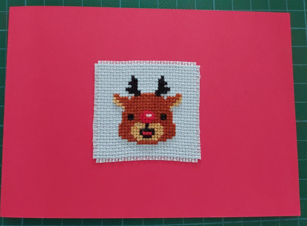 geborduurde kerstkaart met Rudolph het rendier (1949), Hobby en Vrije tijd, Kaarten | Zelfgemaakt, Ophalen of Verzenden, Nieuw