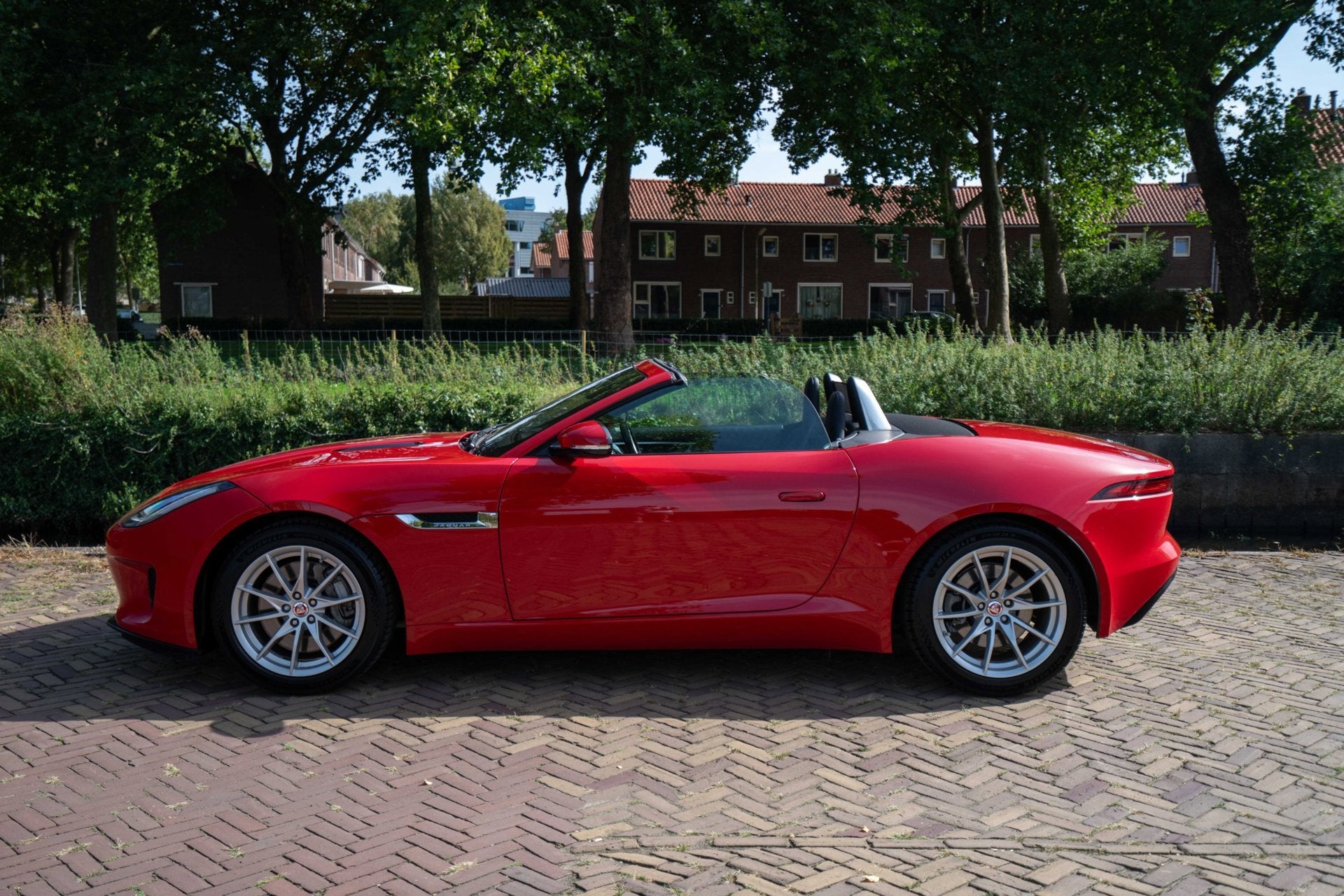 Jaguar F-TYPE 2.0T Cabriolet | Automaat | 2018 | 115.000km |, Auto's, Dealer onderhouden, Achterwielaandrijving, 4 cilinders, Cabriolet