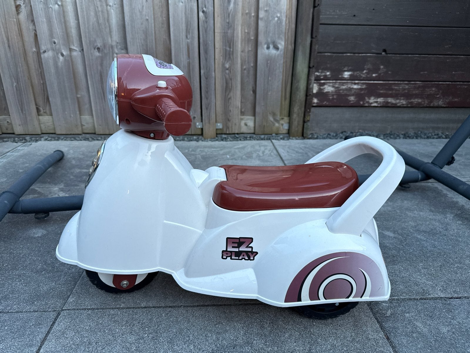 EZ Play loopscooter voor kinderen, Ophalen, Gebruikt