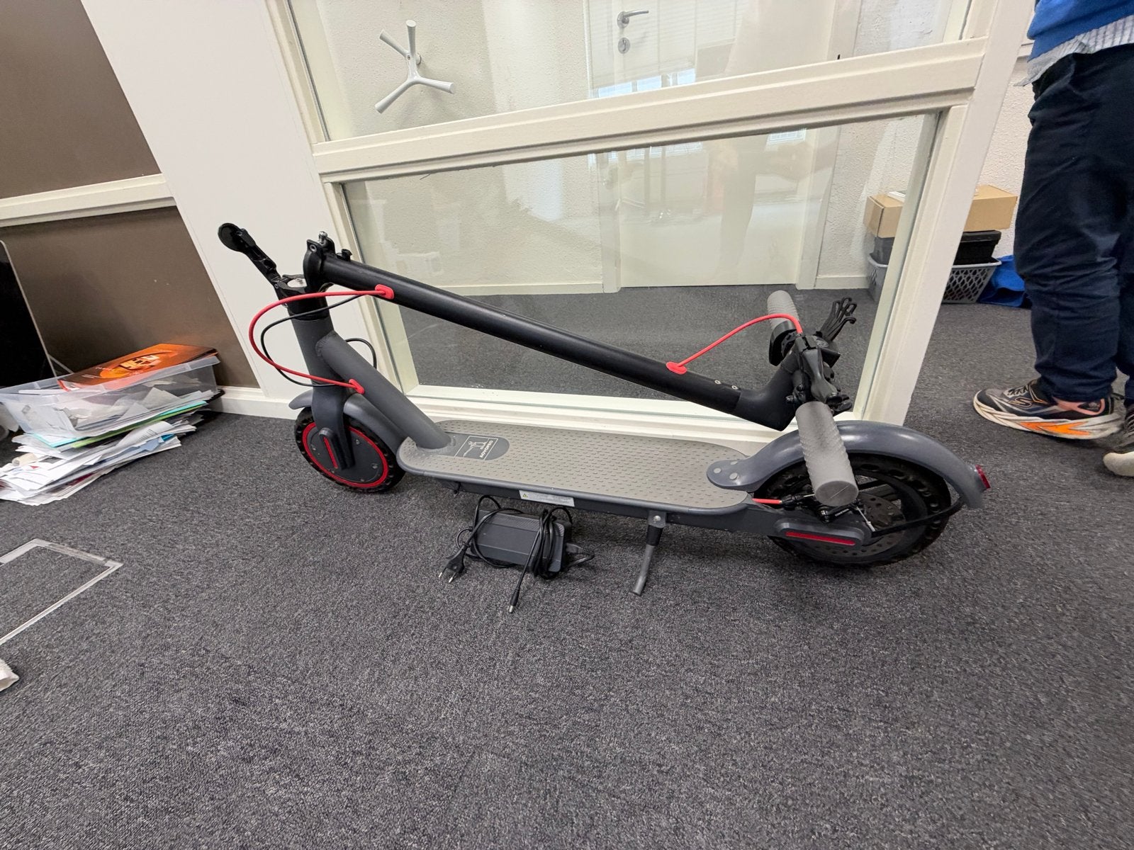 AOVOPRO Elektrische Step - Zo goed als nieuw, Fietsen en Brommers, Ophalen of Verzenden, Zo goed als nieuw, Elektrische step (E-scooter)