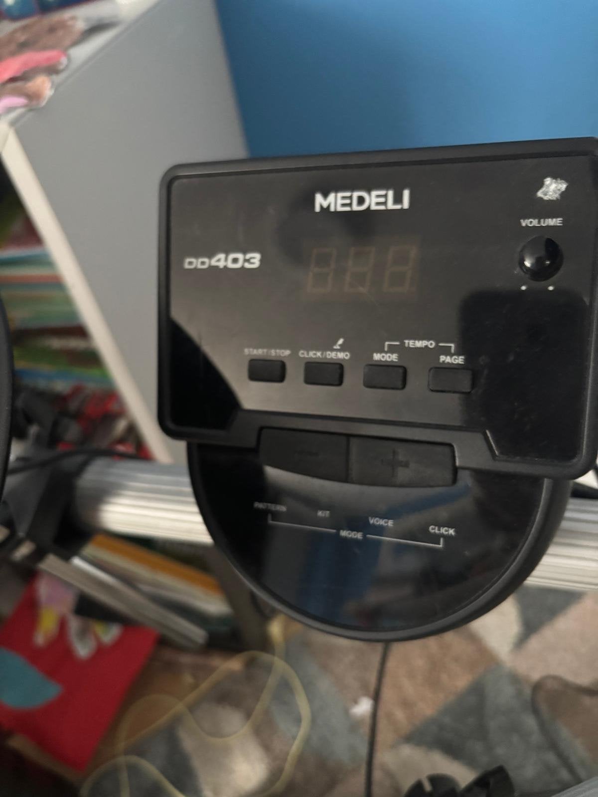 Medeli DD403 Elektronisch Drumstel inc kruk, Ophalen, Gebruikt, Overige merken, Elektronisch