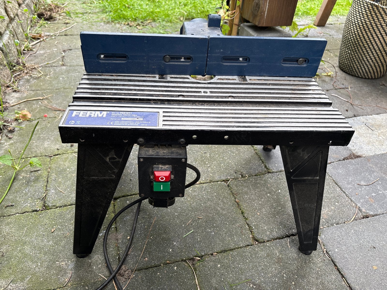 Ferm PRR1011 Bovenfreestafel - Gebruikt, Doe-het-zelf en Verbouw, Gereedschap | Freesmachines, Ophalen, Gebruikt, Elektrisch, Bovenfrees