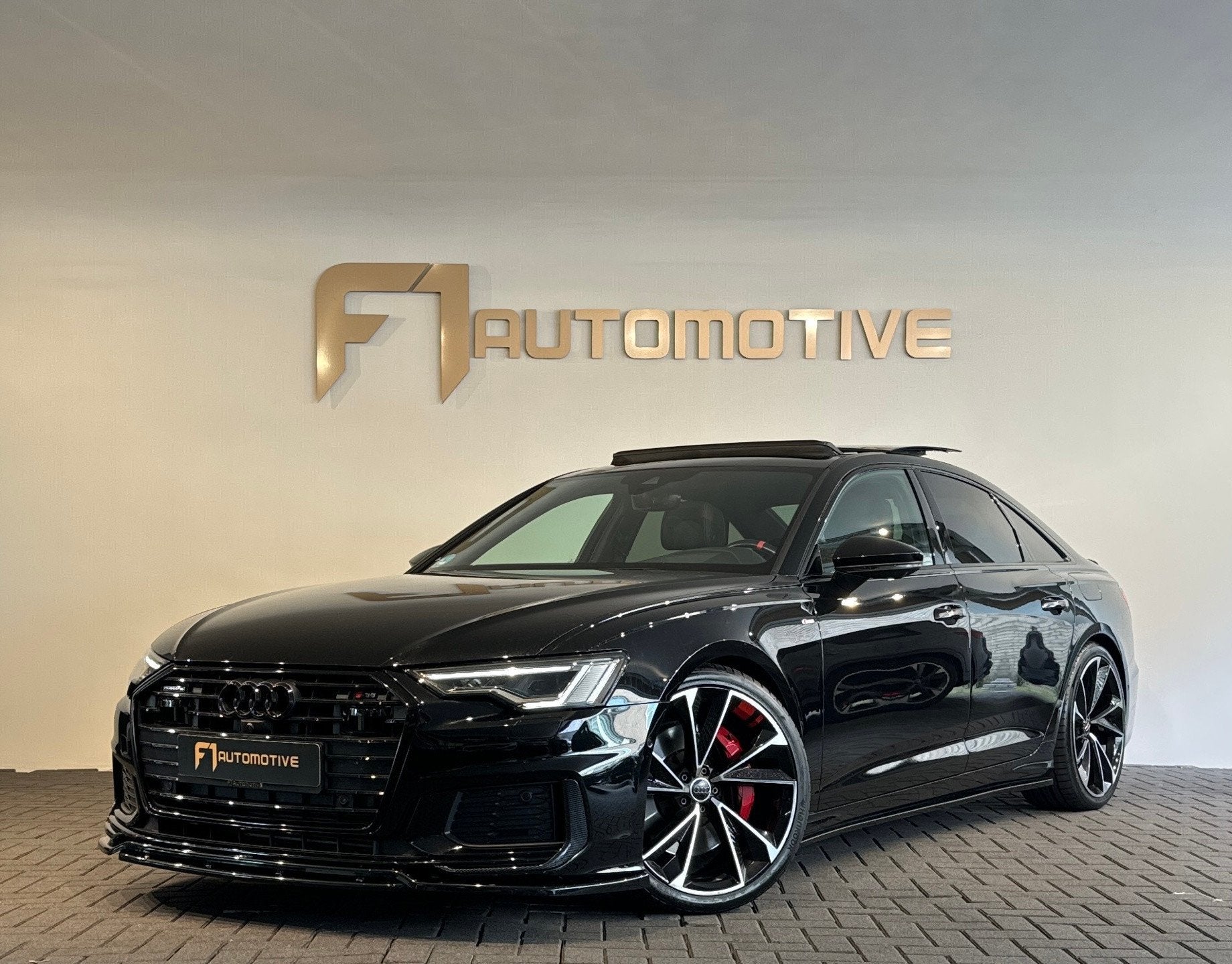 Audi A6 Limousine 55 TFSI e quattro Comp Pano|HuD|Memory|B&O, Auto's, Automaat, 14 kWh, Gebruikt, 4 cilinders