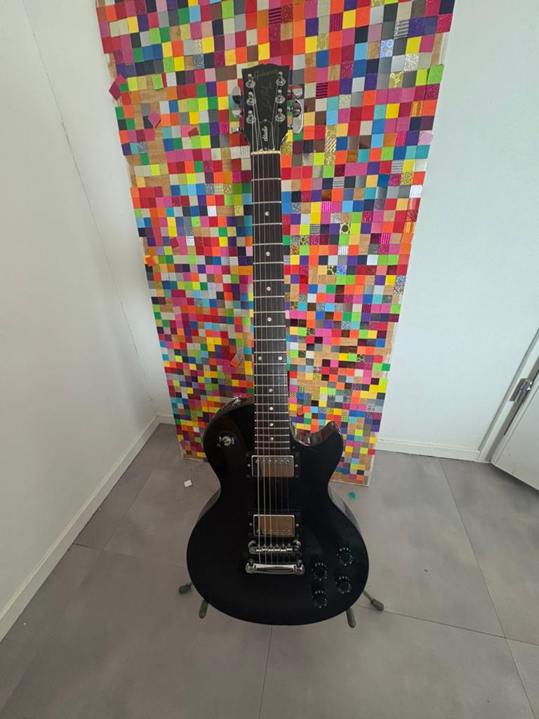 Gibson Les Paul Studio Ebony (2000) met gigbag, Ophalen of Verzenden, Gebruikt, Solid body, Gibson