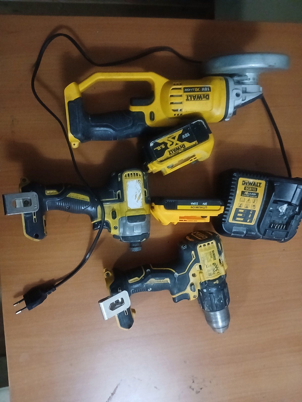 DeWalt Gereedschap Set:, Slagmoersleutel, Haak, Ophalen, Overige typen, Klopboormechanisme, Gebruikt