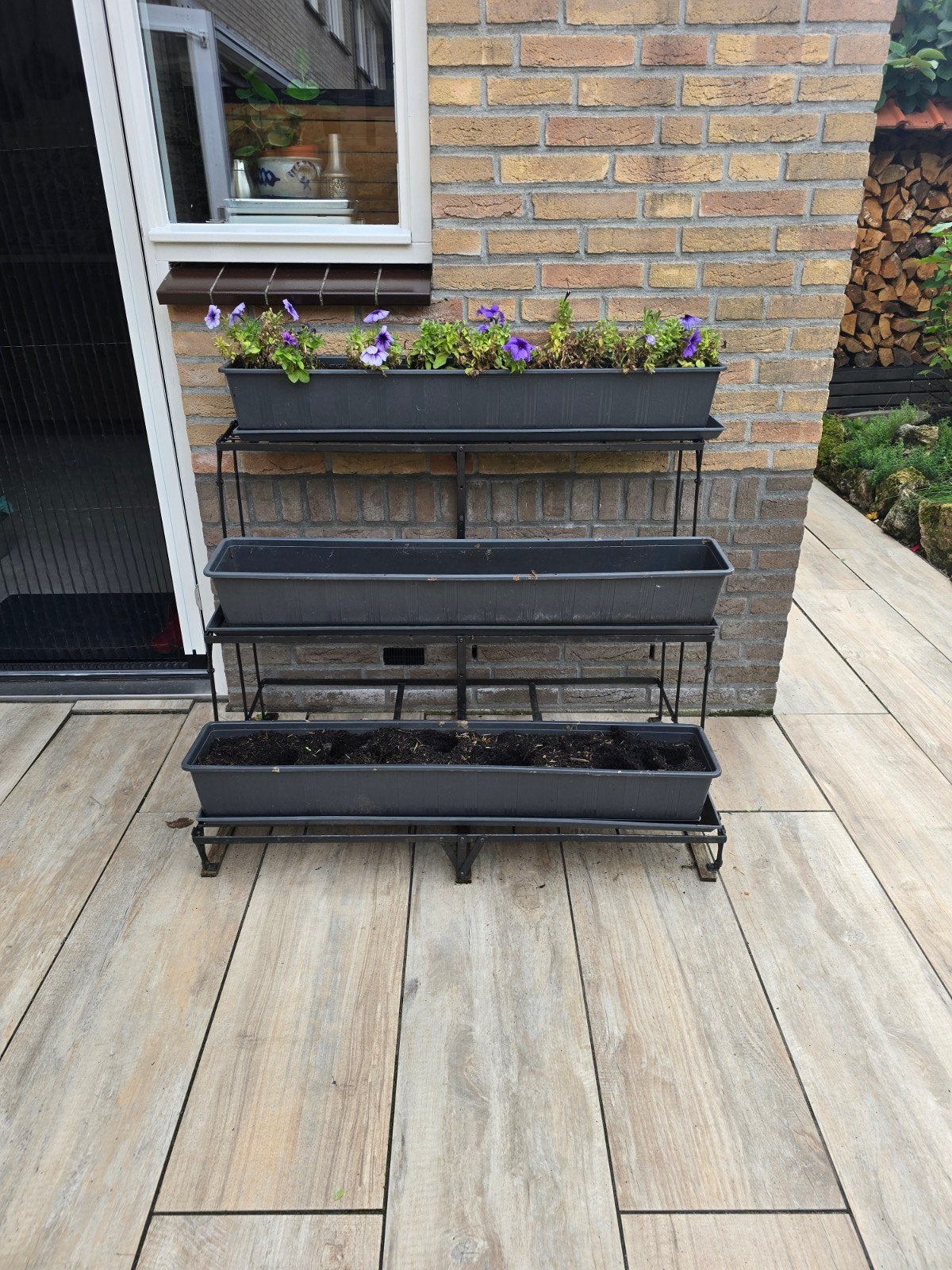Planten etagere met 3 grijze plantenbakken, Ophalen, Gebruikt, Balkon, Metaal