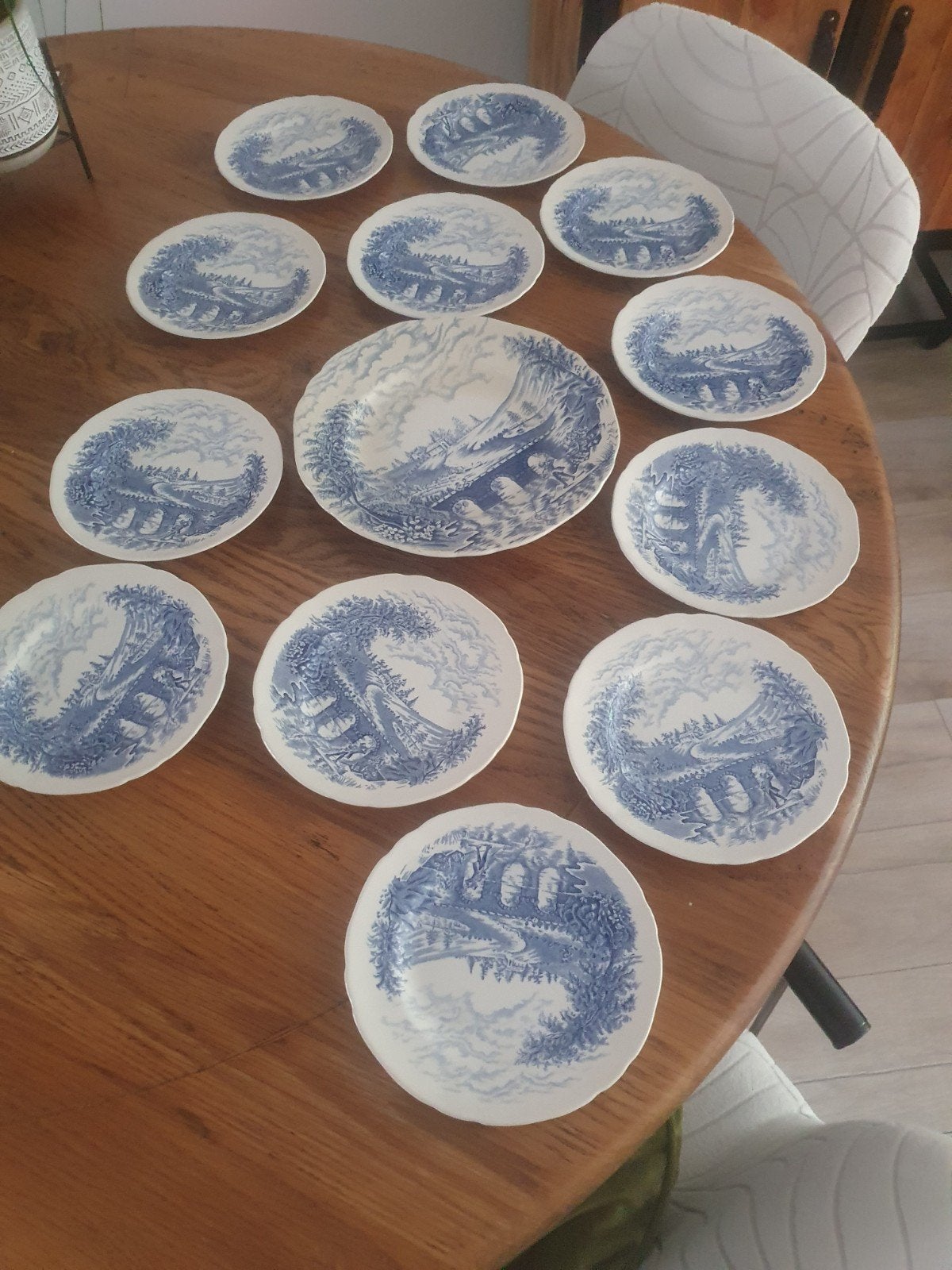 Crown Ducal 'Bridge Scenes' servies - 12 delig, Antiek en Kunst, Ophalen of Verzenden