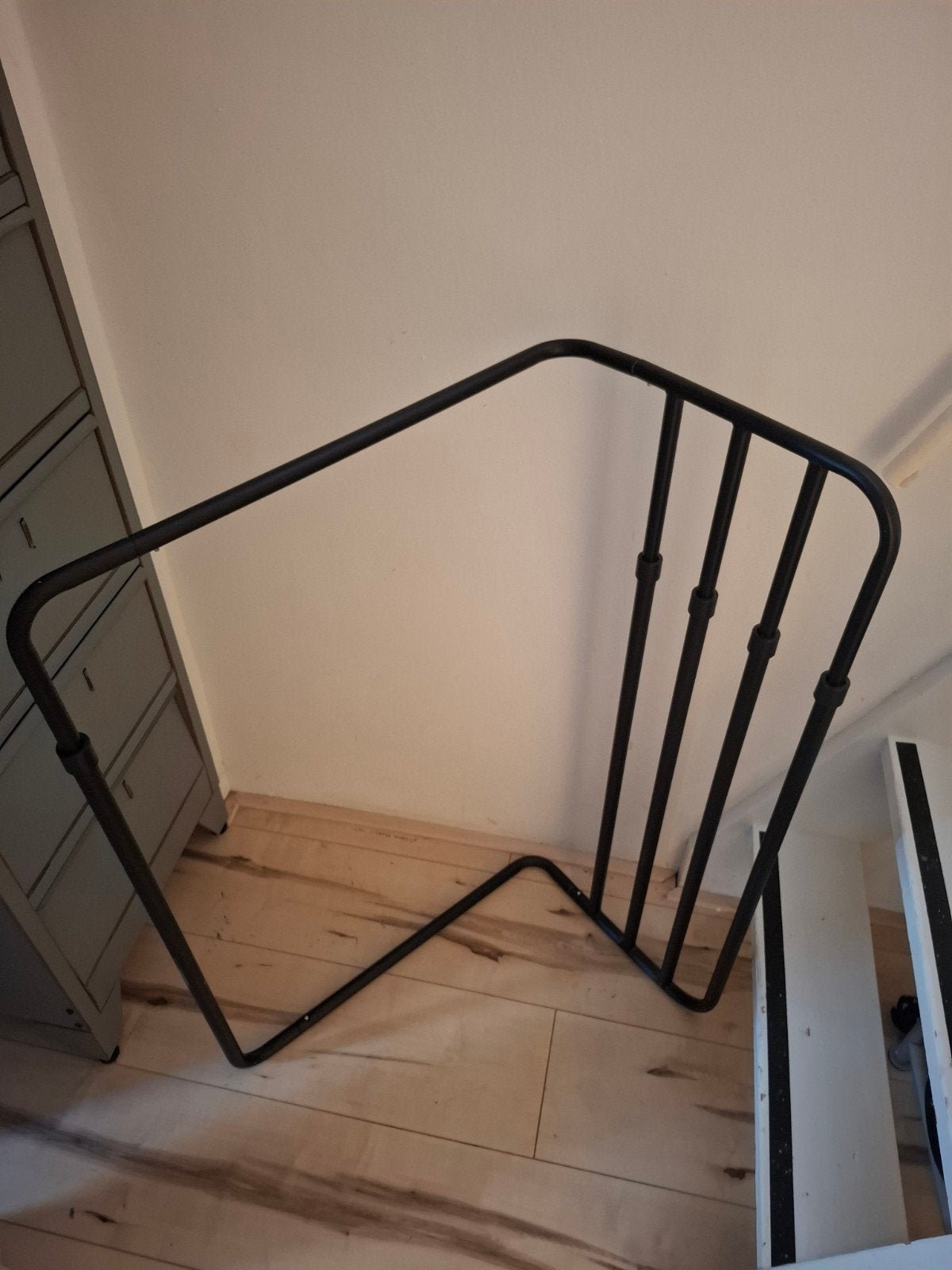 Zwart metalen bedhekje van Fens, Ophalen, Zo goed als nieuw, Minder dan 140 cm, Minder dan 70 cm