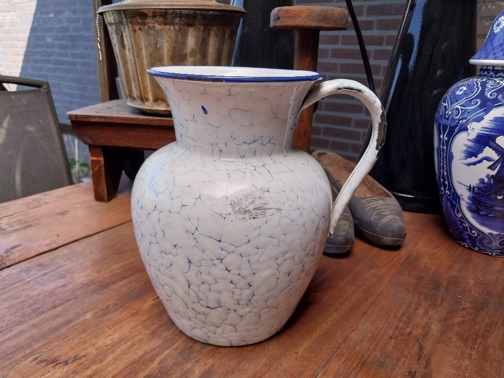 oma's brocante oude emaille waterkan / kan / 23 cm hoog, Antiek en Kunst, Antiek | Emaille, Ophalen