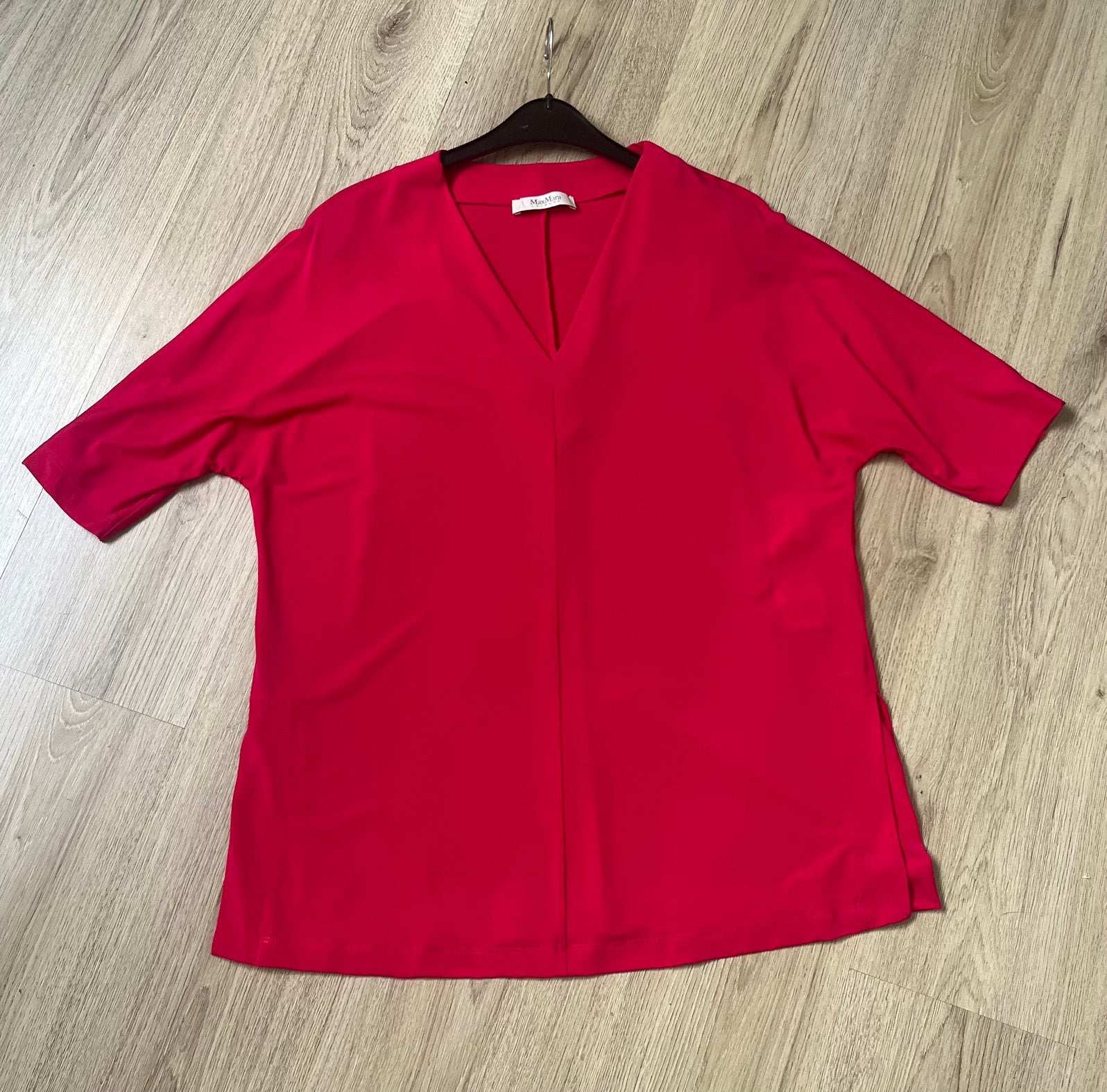 MaxMara top fuchsia in maat M, Kleding | Dames, Maat 38/40 (M), Ophalen of Verzenden, Zo goed als nieuw, Korte mouw