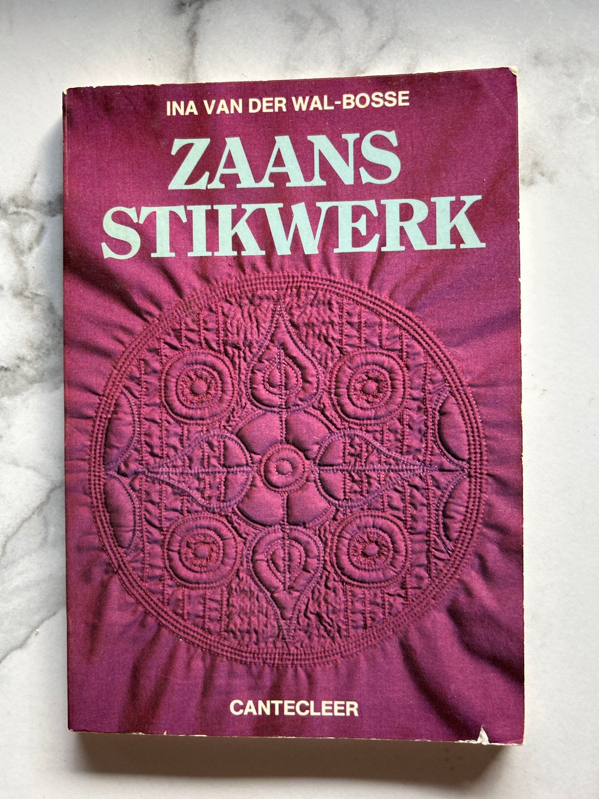 Zaanse Stikwerk - Ina van der Wal-Bosse, Ophalen of Verzenden, Gelezen, Borduren en Naaien