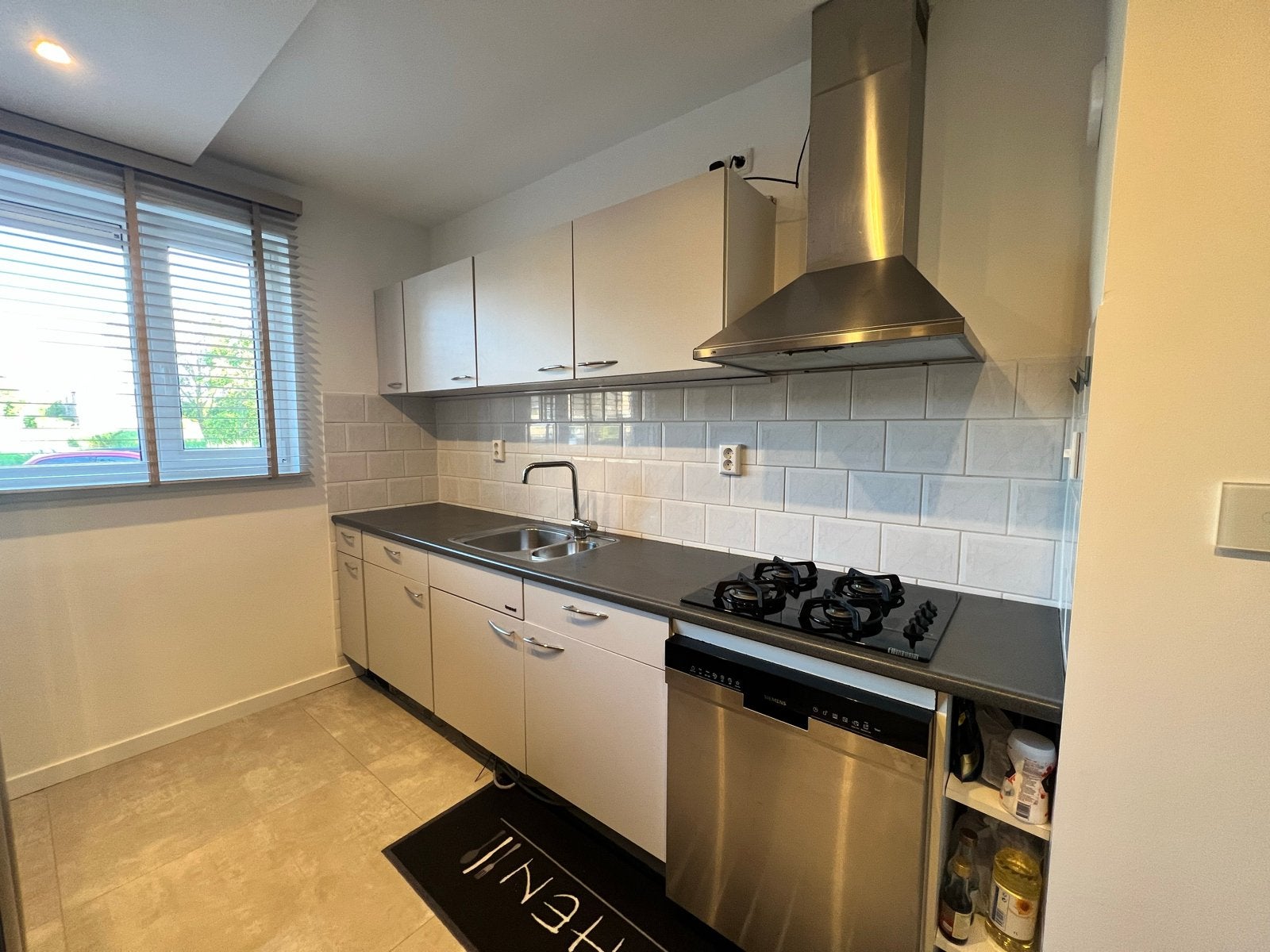 Bruynzeel keuken grijs met apparatuur, Huis en Inrichting, Keuken | Complete keukens, Ophalen, Gebruikt, Grijs, Enkelwandige keuken
