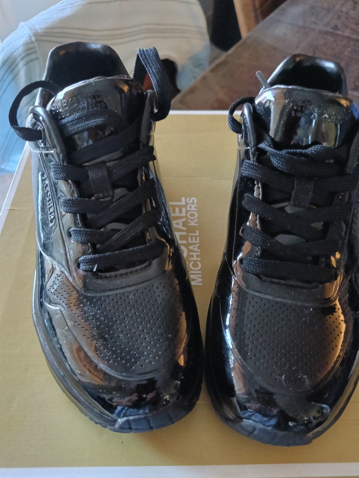Skechers zwarte lak sneakers - maat 37, Skechers, Zwart, Ophalen of Verzenden, Sneakers of Gympen