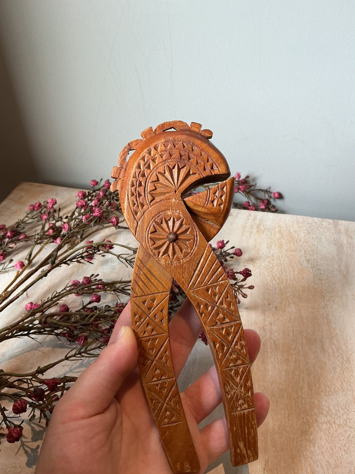 Vintage houten notenkraker, Ophalen of Verzenden, Zo goed als nieuw, Hout