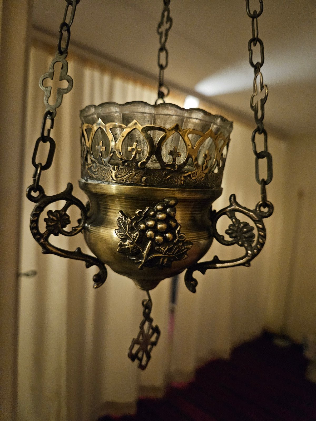 Antieke koperen olielamp met glas en kettingen, Ophalen