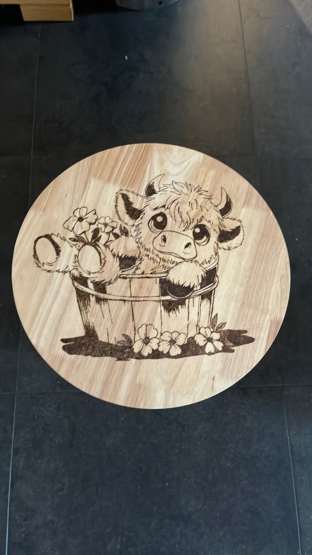 Bijzettafel rond met koe, Ophalen, Minder dan 45 cm, Minder dan 55 cm, Rond