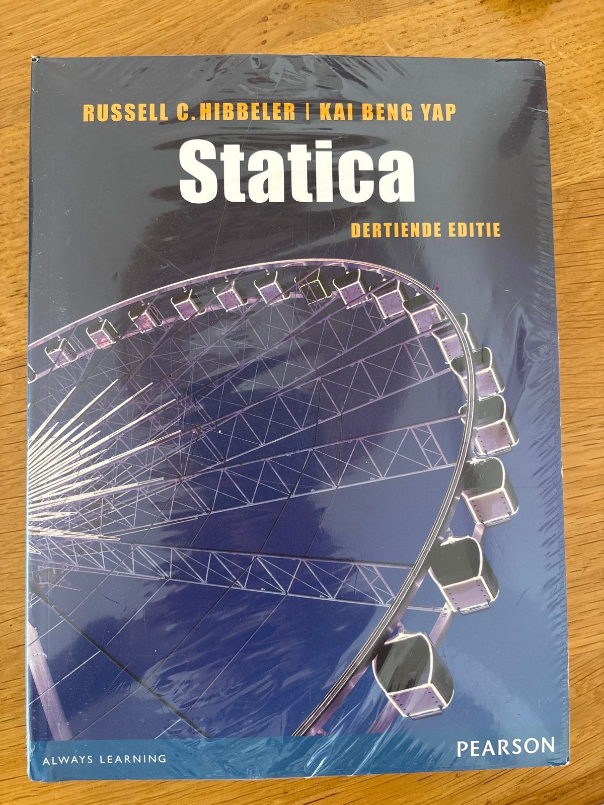 Statica - Russell C. Hibbeler & Kai Beng Yap - 13e editie, Boeken, Ophalen of Verzenden, Beta, Nieuw, HBO