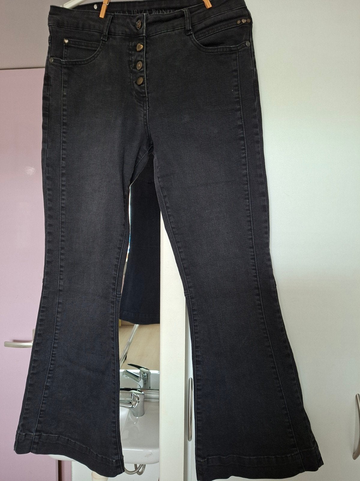ISLA IBIZA Zwarte Flared Broek - Maat L, Ophalen of Verzenden, Zo goed als nieuw, Zwart, Lang