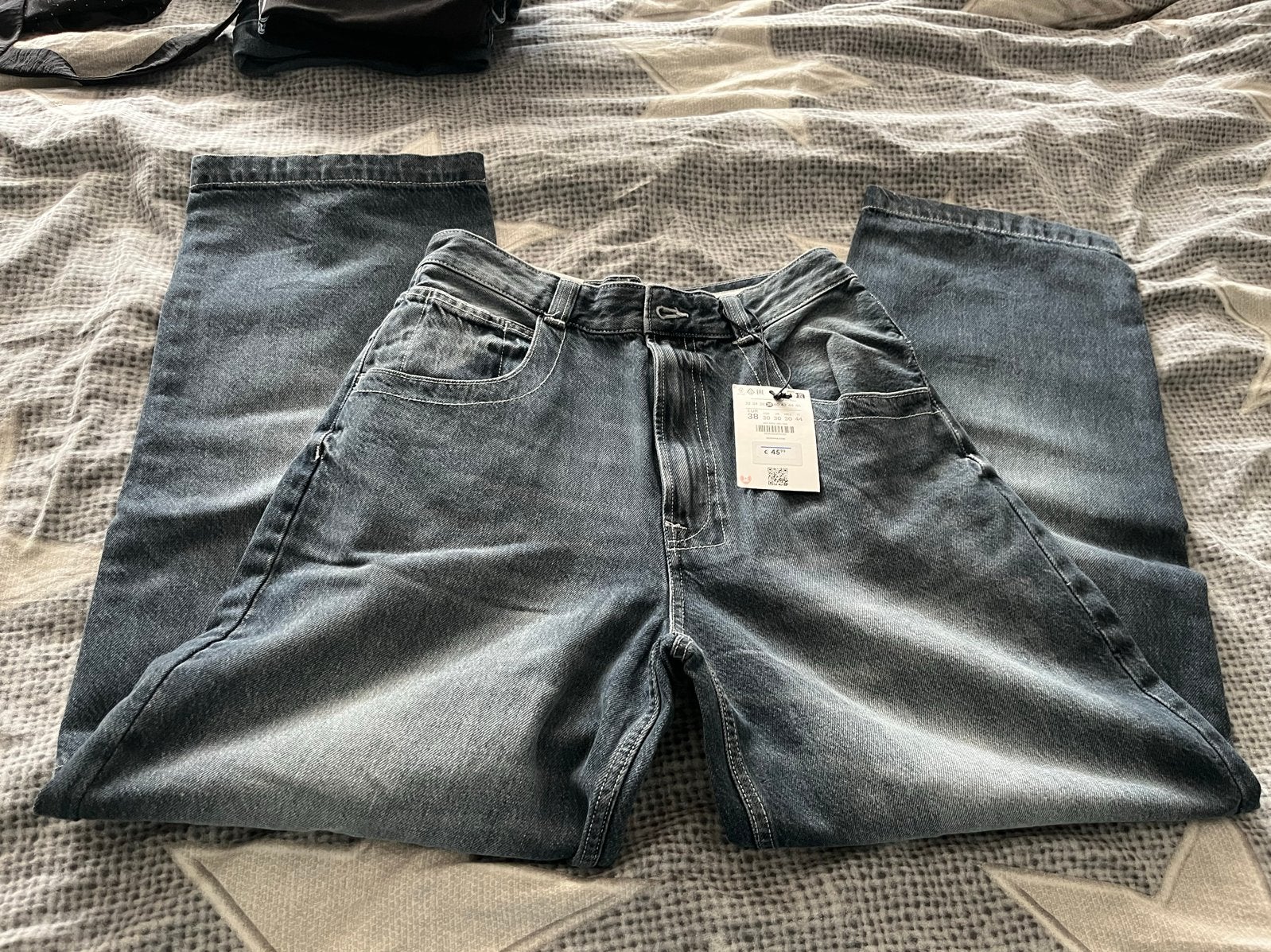 Bershka Super Baggy Jeans - Nieuw met label, Ophalen of Verzenden, Nieuw, Blauw, W32 (confectie 46) of kleiner