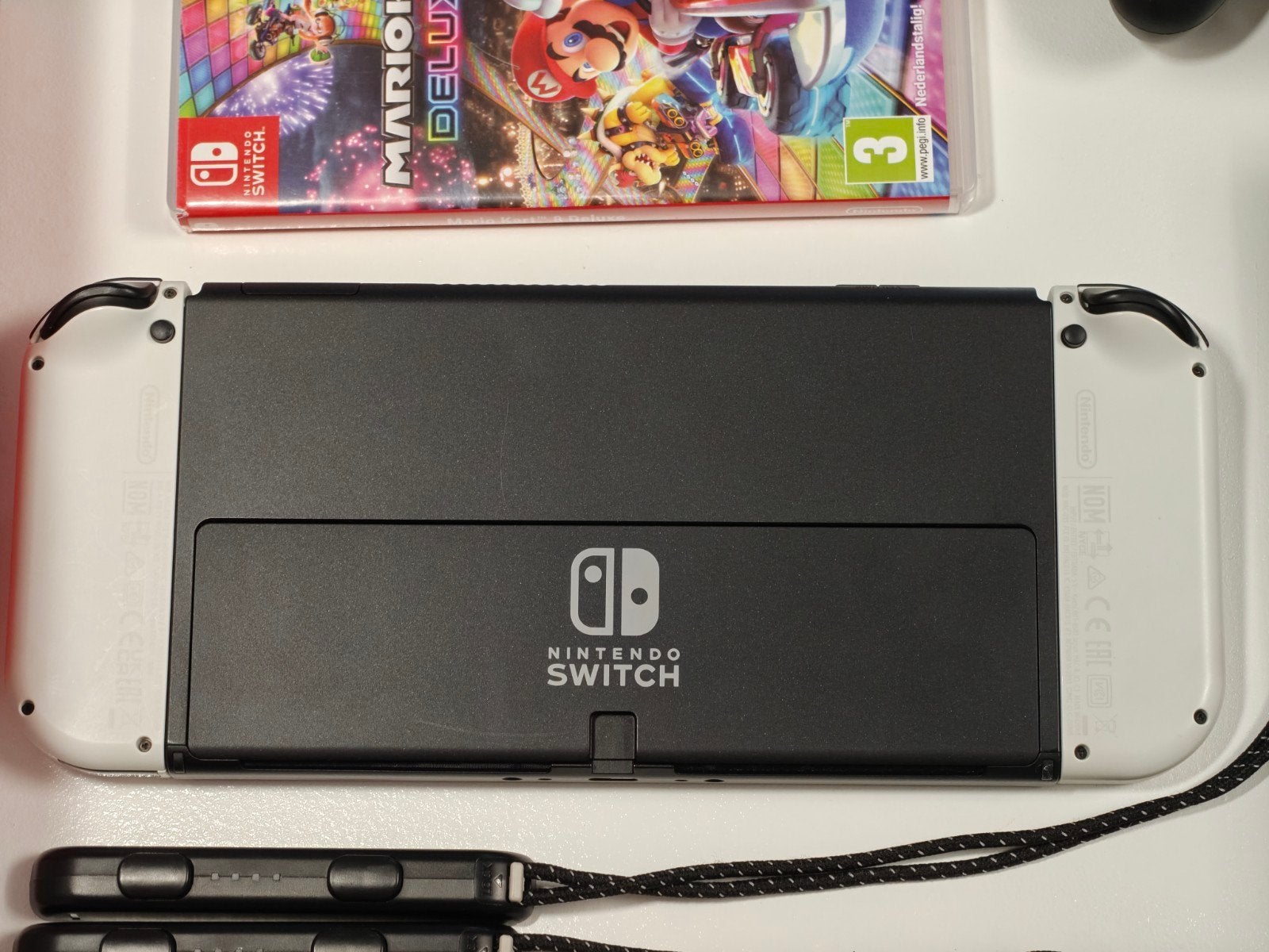 Nintendo Switch OLED met Mario Kart 8 Deluxe, Switch OLED, Met games, Nintendo switch, Met 2 controllers