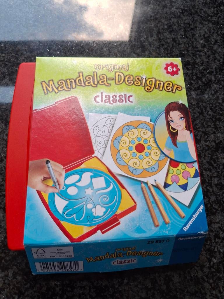 Tekenen met licht. Inclusief bepaalde vormen. Mandala, Ophalen of Verzenden, Zo goed als nieuw, Papier, Schets- of Tekenboek