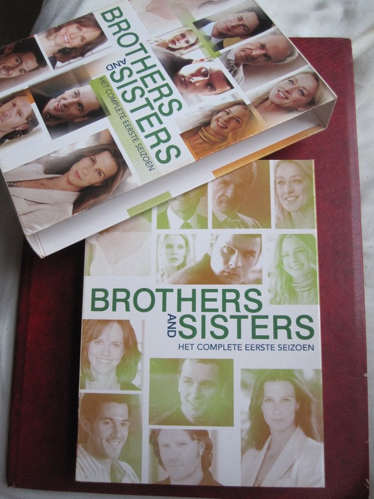 Brothers and Sisters Het complete eerste seizoen (6 disc), Cd's en Dvd's, Dvd's | Tv en Series, Boxset, Drama, Ophalen of Verzenden