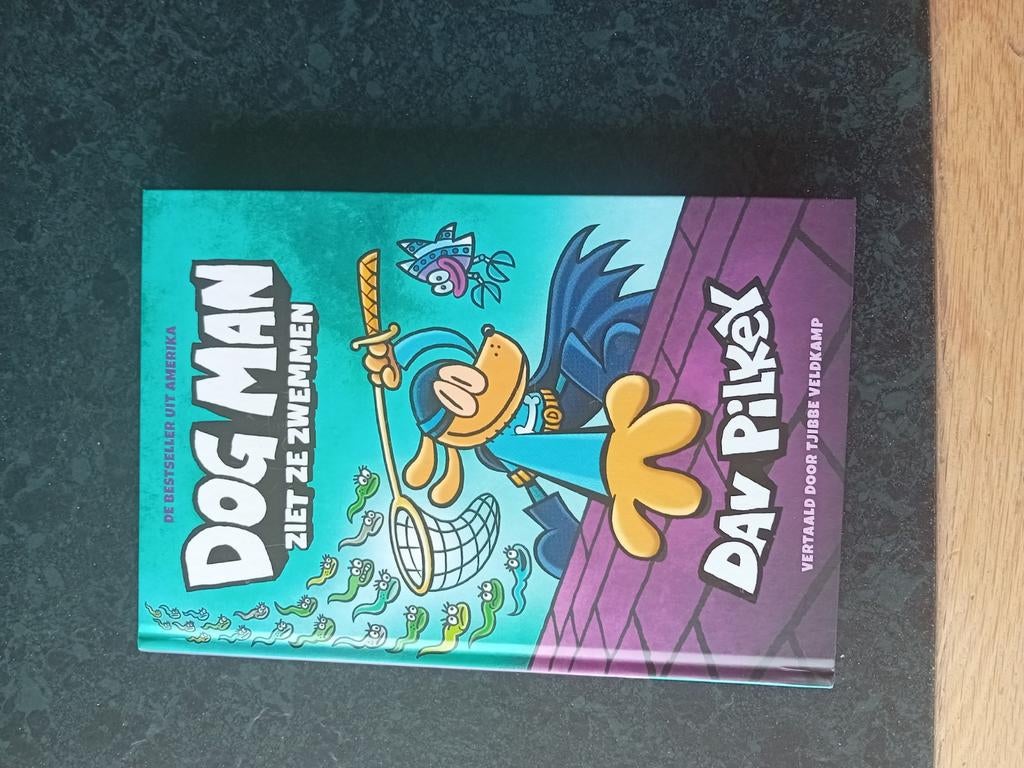 Dav Pilkey - Dog Man ziet ze zwemmen, Ophalen, Fictie algemeen, Zo goed als nieuw, Dav Pilkey