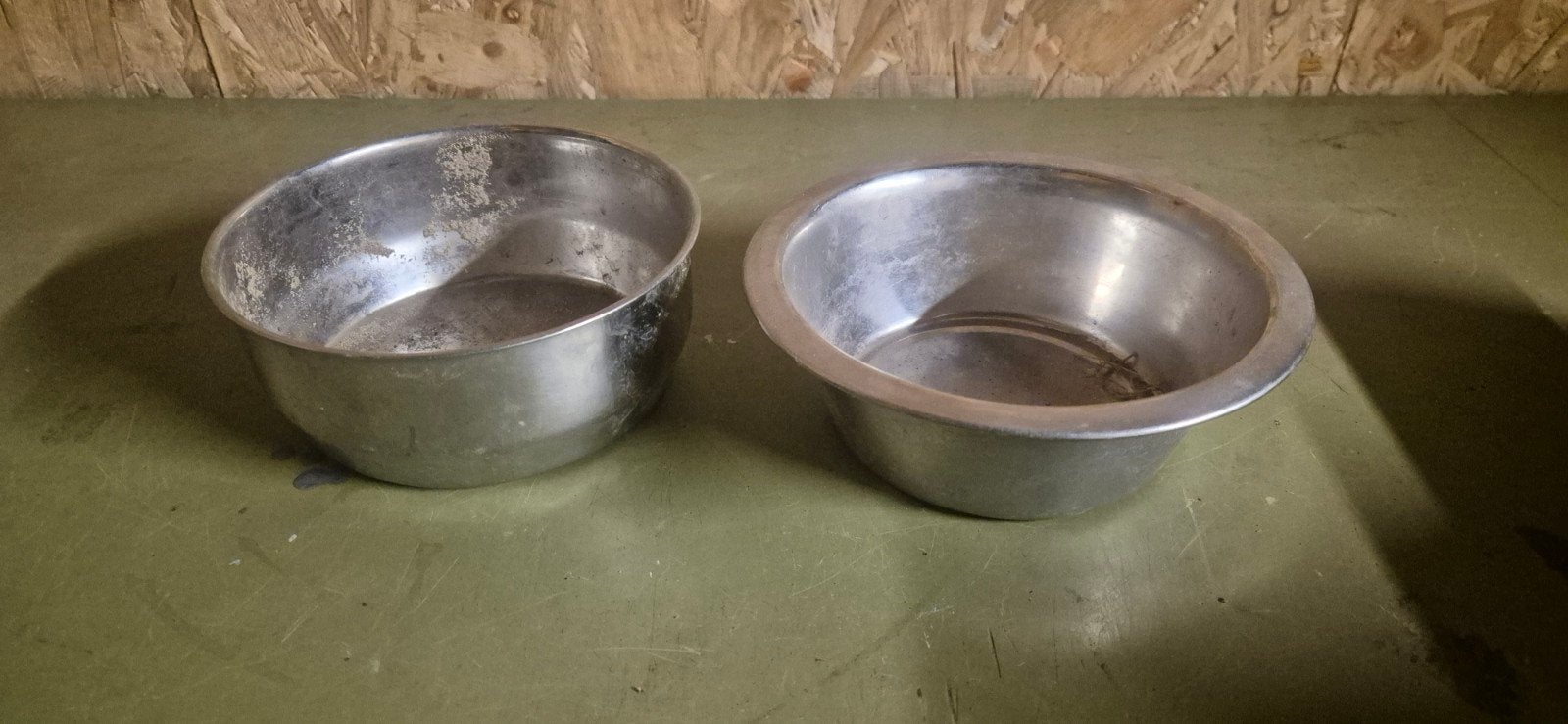 voerbakjes 2x, Dieren en Toebehoren, Ophalen, Gebruikt