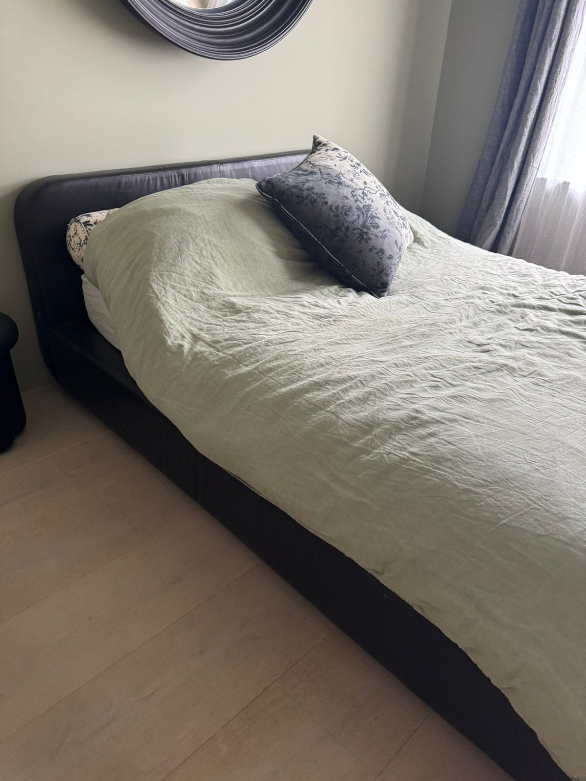 Habitat 'OTTORI' opbergbed - Bruin leer, Huis en Inrichting, Ophalen, Overige materialen, Gebruikt, Bruin
