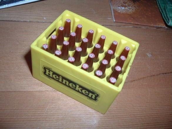 Heineken opener (nr.27) i.v.v. bierkratje geel, Ophalen of Verzenden, Nieuw, Flesopener, Heineken