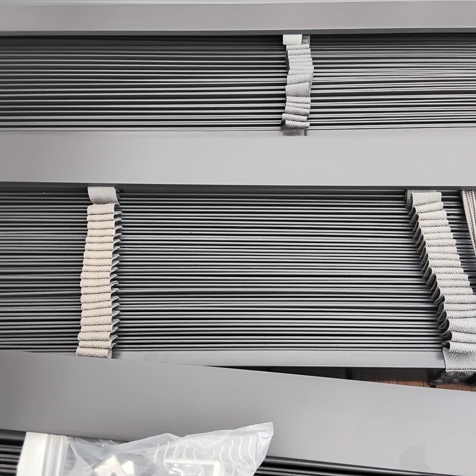 3x houten 50 mm luxaflex, Luxaflex, Ophalen