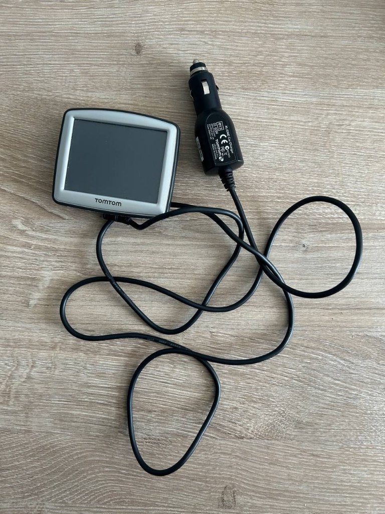 TomTom One met autolader, Ophalen, Gebruikt