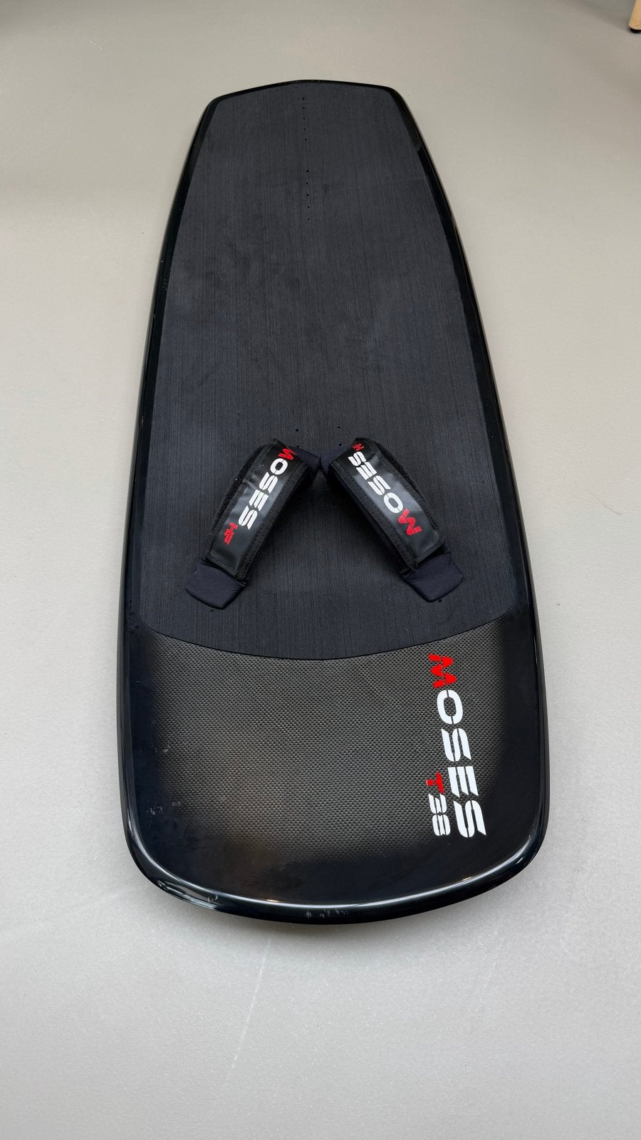 Moses Hydrofoil Set met Board - Zo goed als nieuw, Watersport en Boten, Foil, Ophalen of Verzenden, Zo goed als nieuw, Kiteboard