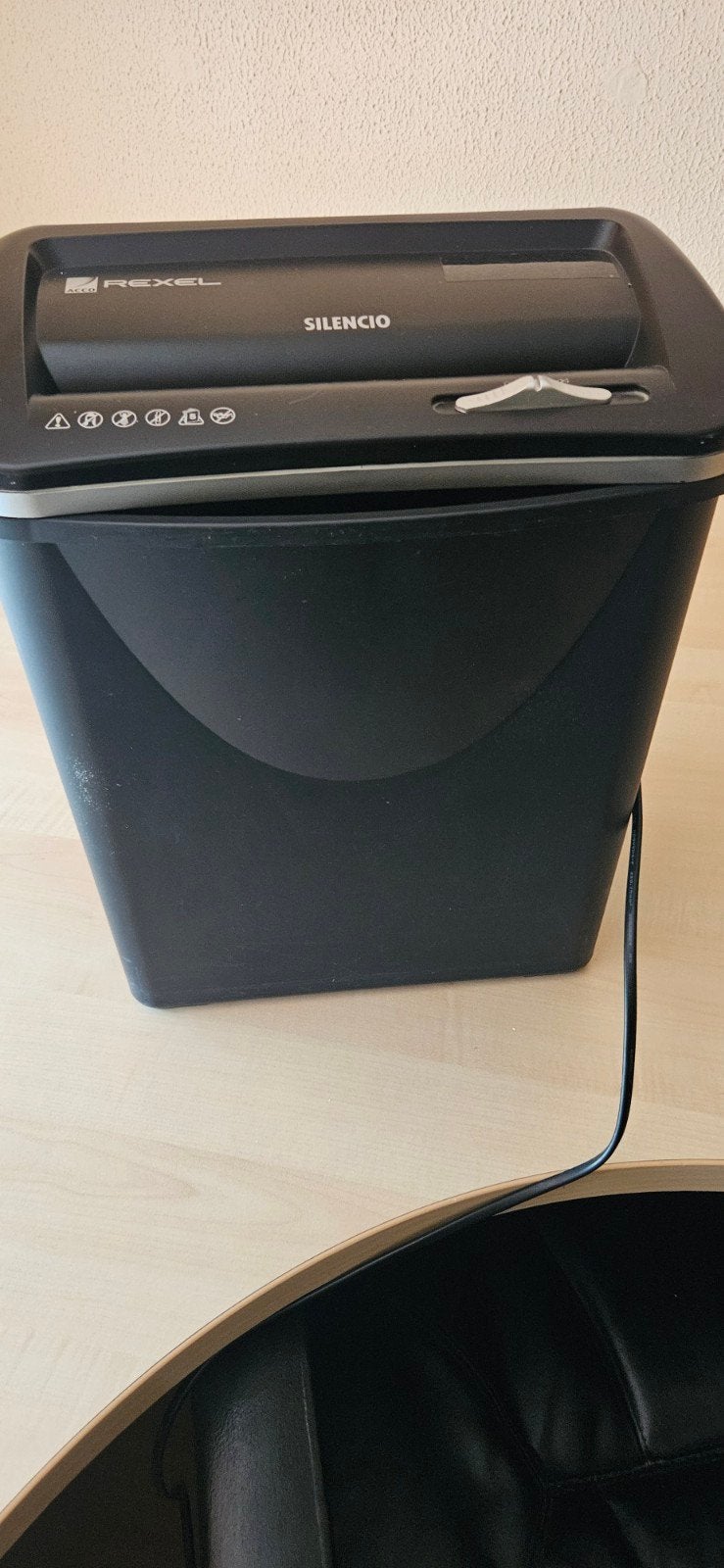 Rexel Silencio papiervernietiger, Diversen, Bureau-accessoires, Ophalen, Gebruikt