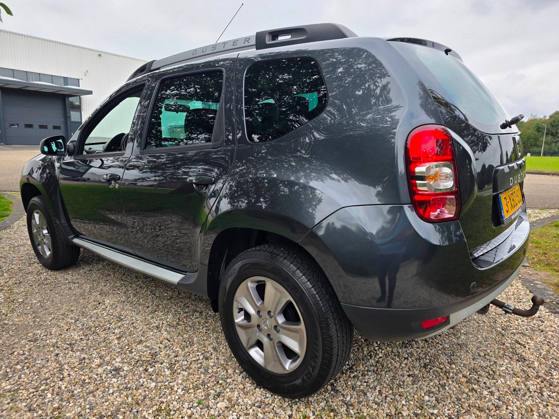Dacia Duster 1.2 TCe 4x2 Prestige Airco trekhaak APK 08-2027, Voorwielaandrijving, Euro 5, 125 pk, Gebruikt