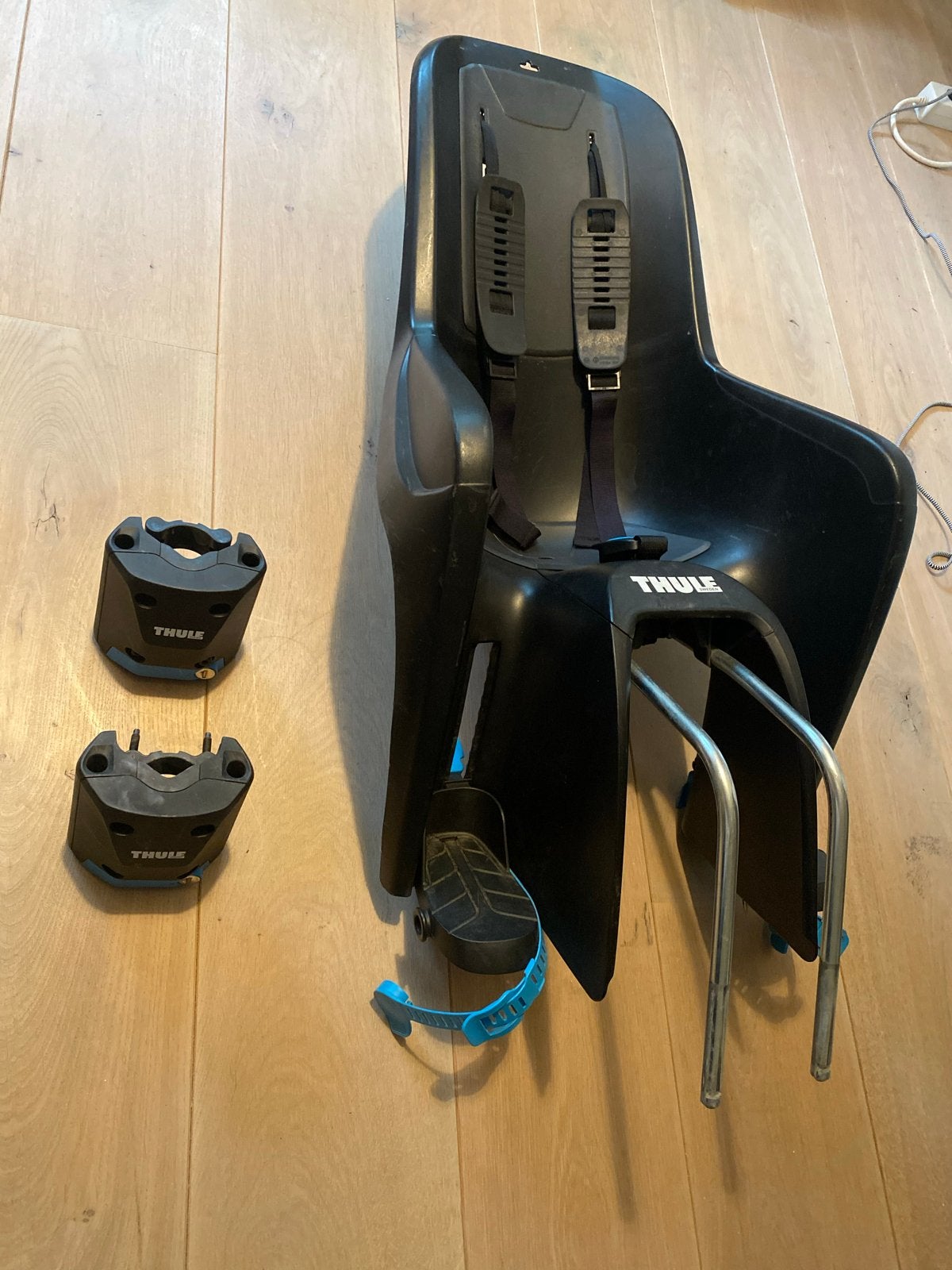 Thule Ridealong fietszitje met 2 adapters, Fietsen en Brommers, Fietsaccessoires | Fietsstoeltjes, Achterzitje, Ophalen, 15 t/m 25 kg