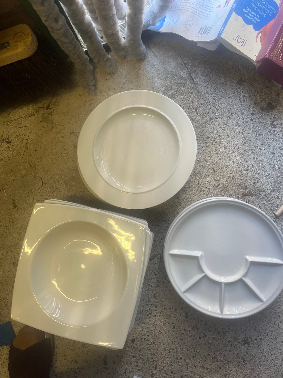 Diverse witte borden en schalen - Modern servies, Ophalen, Gebruikt, Keramiek, Bord(en)