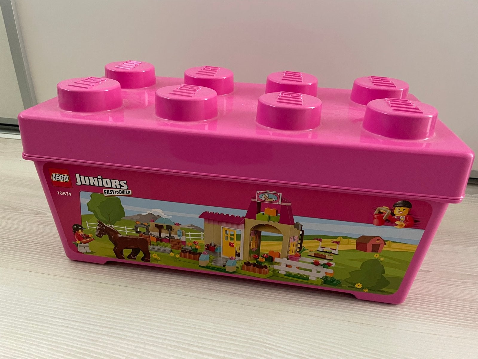 LEGO Juniors Paardenstal 10674 met opbergbak, Kinderen en Baby's, Speelgoed | Duplo en Lego, Overige thema's, Lego, Ophalen of Verzenden