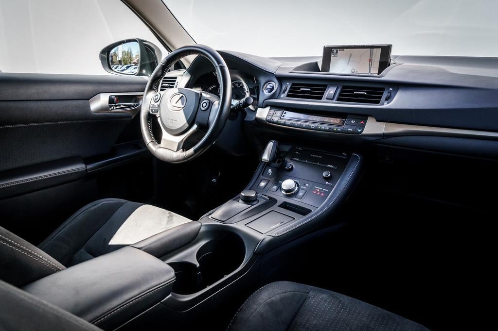 Lexus CT 200h Business Line | Camera | Navigatie | Cruise Co, Auto's, Lexus, Gebruikt, Euro 6, 4 cilinders, Met garantie (alle)