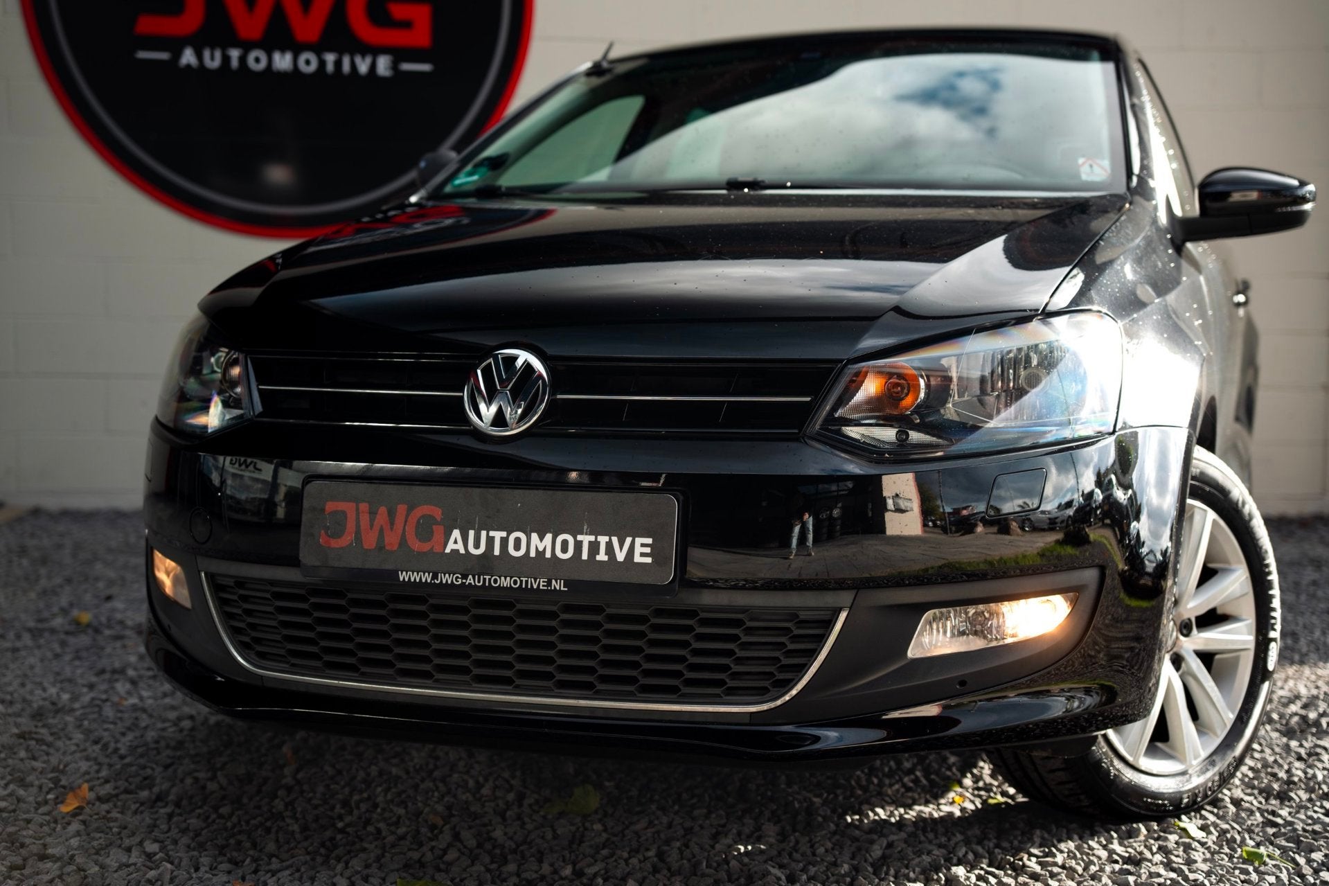 Volkswagen Polo 1.4 FSI Automaat/Airco/Stoelverwarming, Auto's, Gebruikt, Zwart, 4 cilinders, Verwarmde buitenspiegels