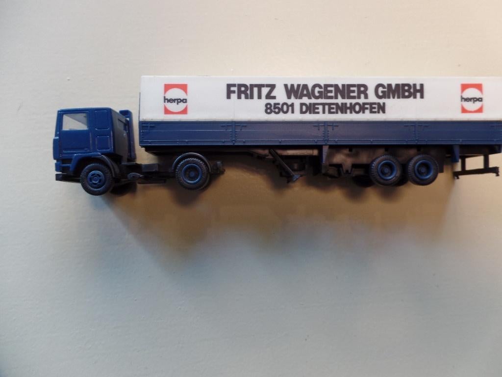   Volvo trekker / oplegger Fritz Wagner (Herpa), Verzenden, Gebruikt, Bus of Vrachtwagen, Herpa