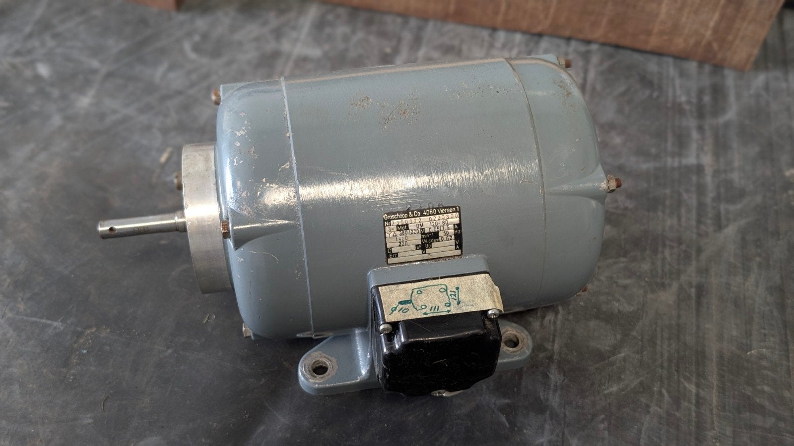 Groschopp & Co Elektromotor 1400 rpm, Doe-het-zelf en Verbouw, Motoren, Ophalen of Verzenden, Gebruikt, Elektromotor, Minder dan 1400 rpm