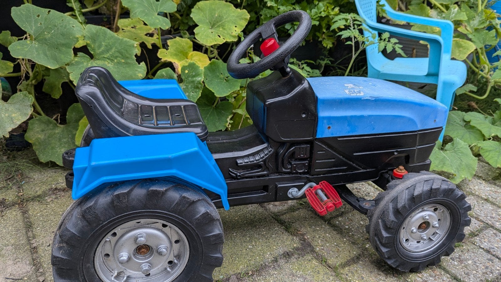 Blauwe traptractor met aanhanger, Ophalen, Gebruikt, Trapvoertuig