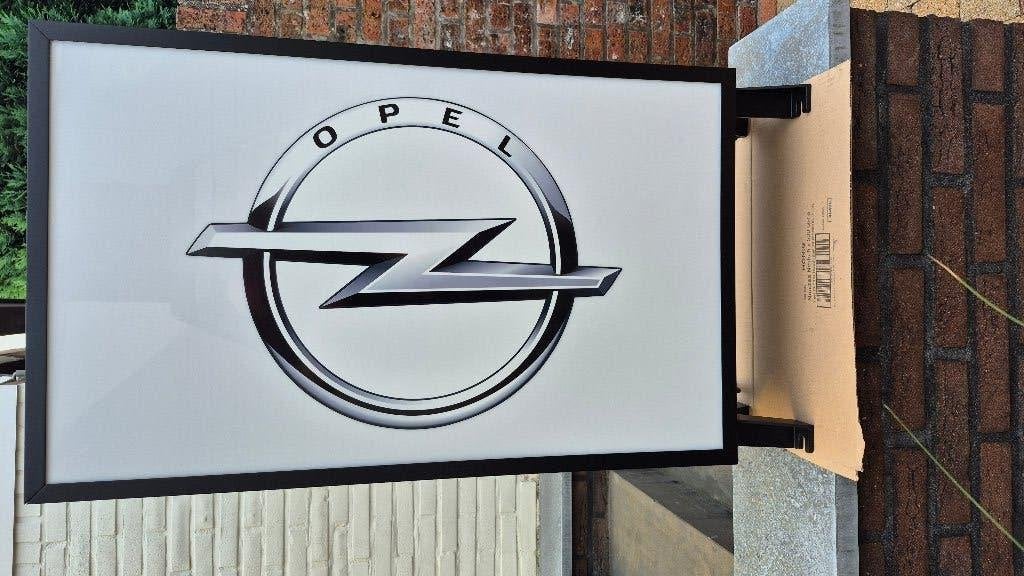 Opel lichtbak, Ophalen, Zo goed als nieuw