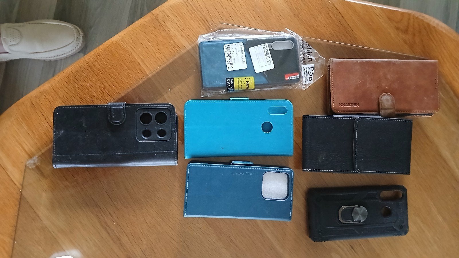 Te koop verschillende telefoon hoesjes, Diversen, Rommelmarktspullen, Ophalen, Zo goed als nieuw