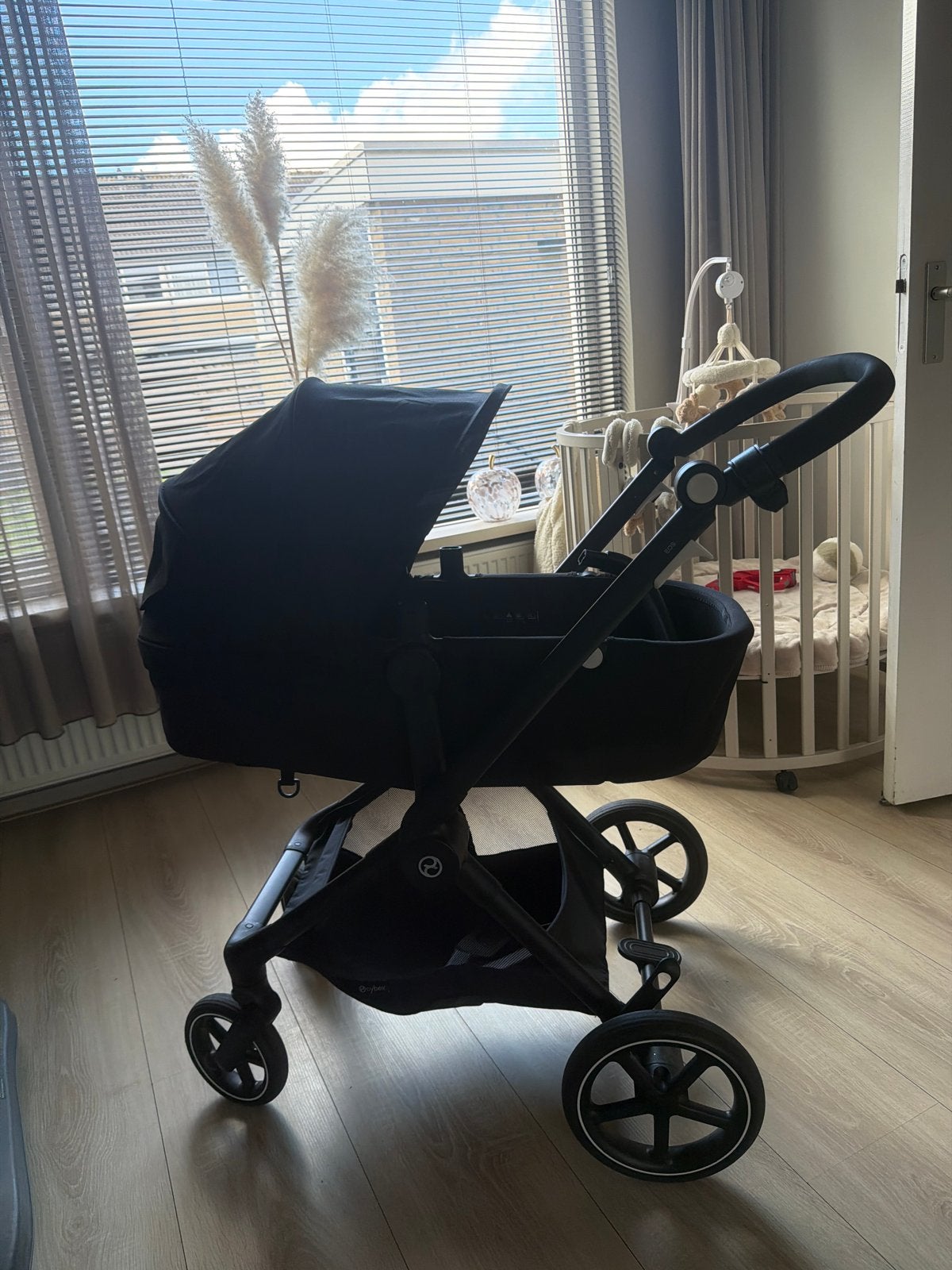 Cybex EOS Basic One Box 3-in-1 Kinderwagen - Moon Black, Zo goed als nieuw, Combiwagen, Met autostoeltje, Ophalen