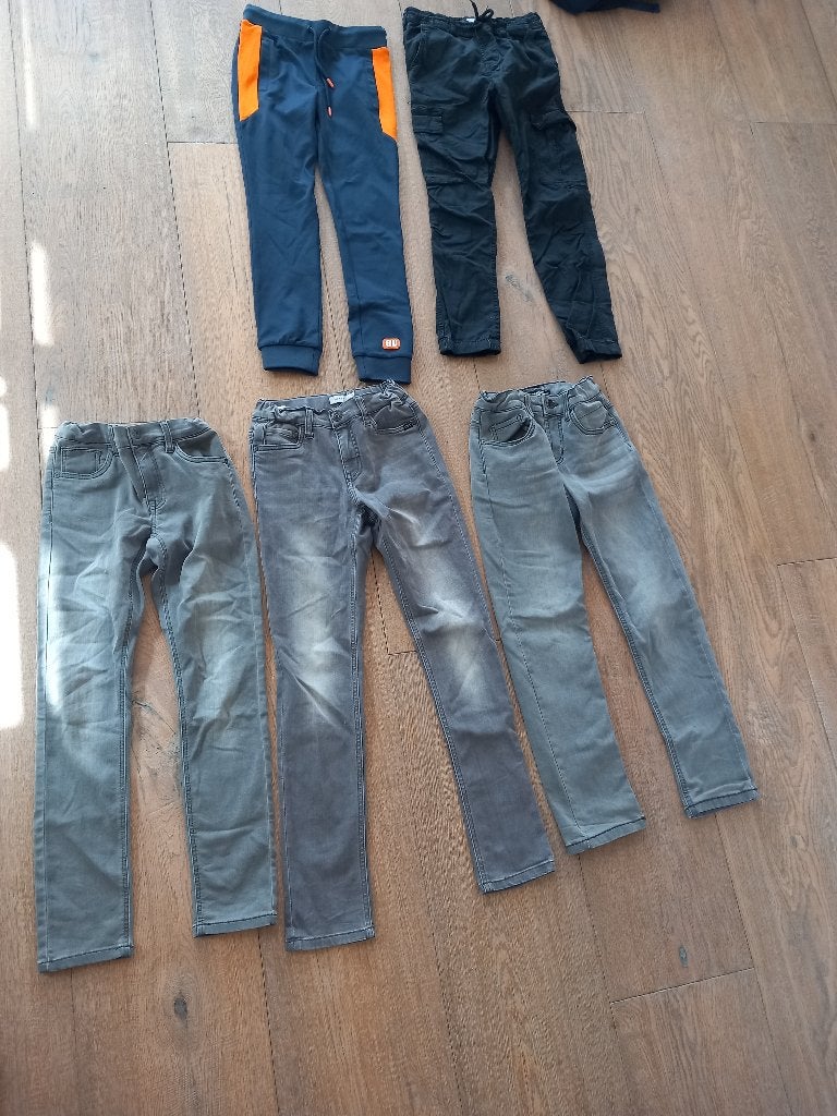 Supermooie jongens kleding nieuw en zgan maat 146, Ophalen of Verzenden, Zo goed als nieuw, Jongen, Setje
