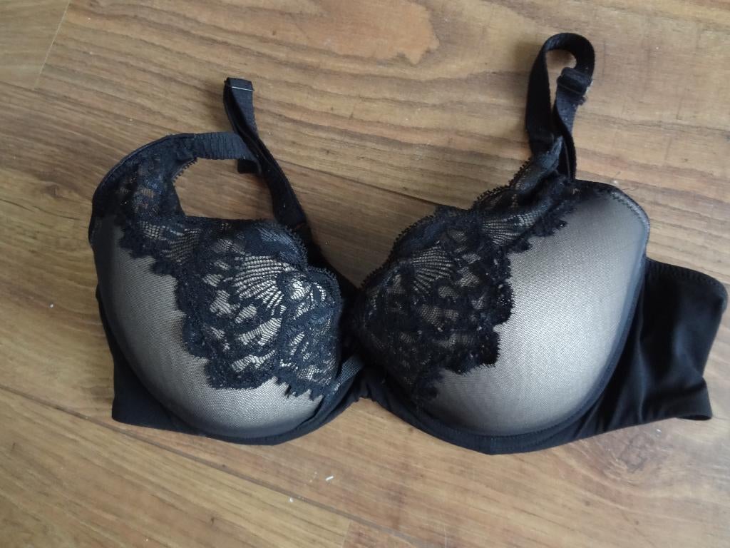 Chantelle BH, maat 85 C, Chantelle, Ophalen, Zwart, BH