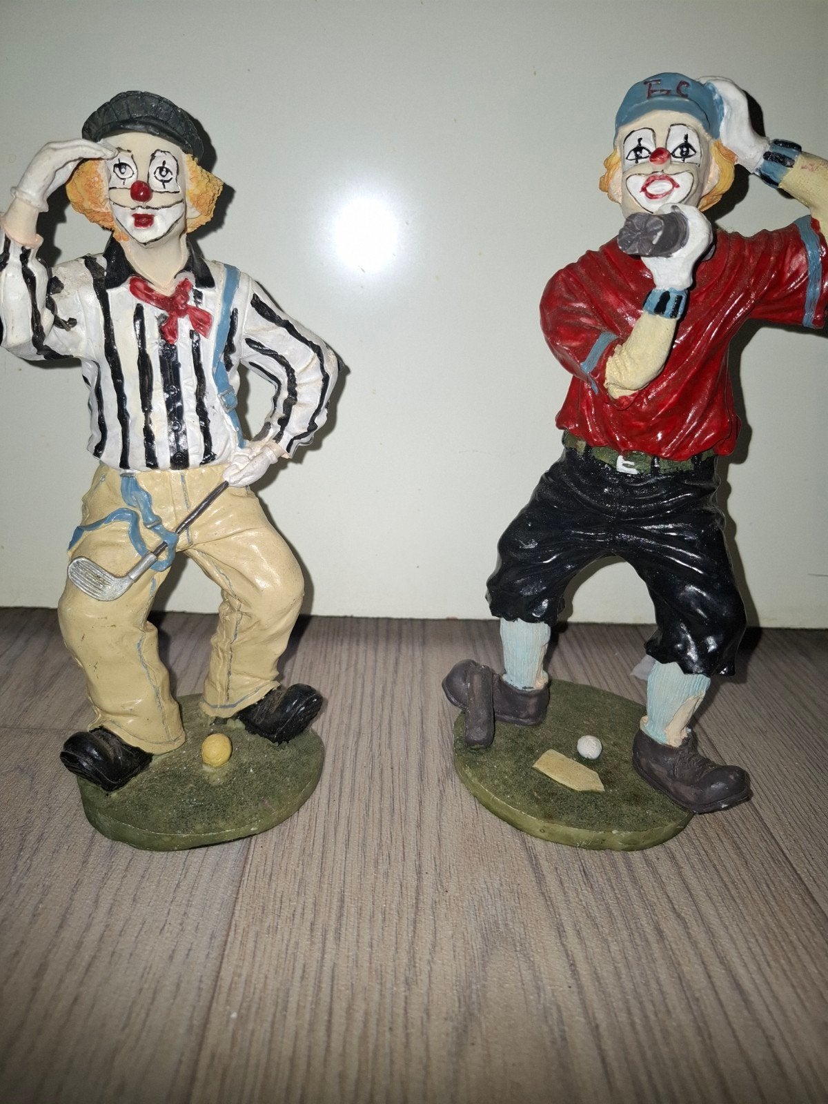 Beeldjes clowns golf en honkbal, Ophalen, Gebruikt, Mens
