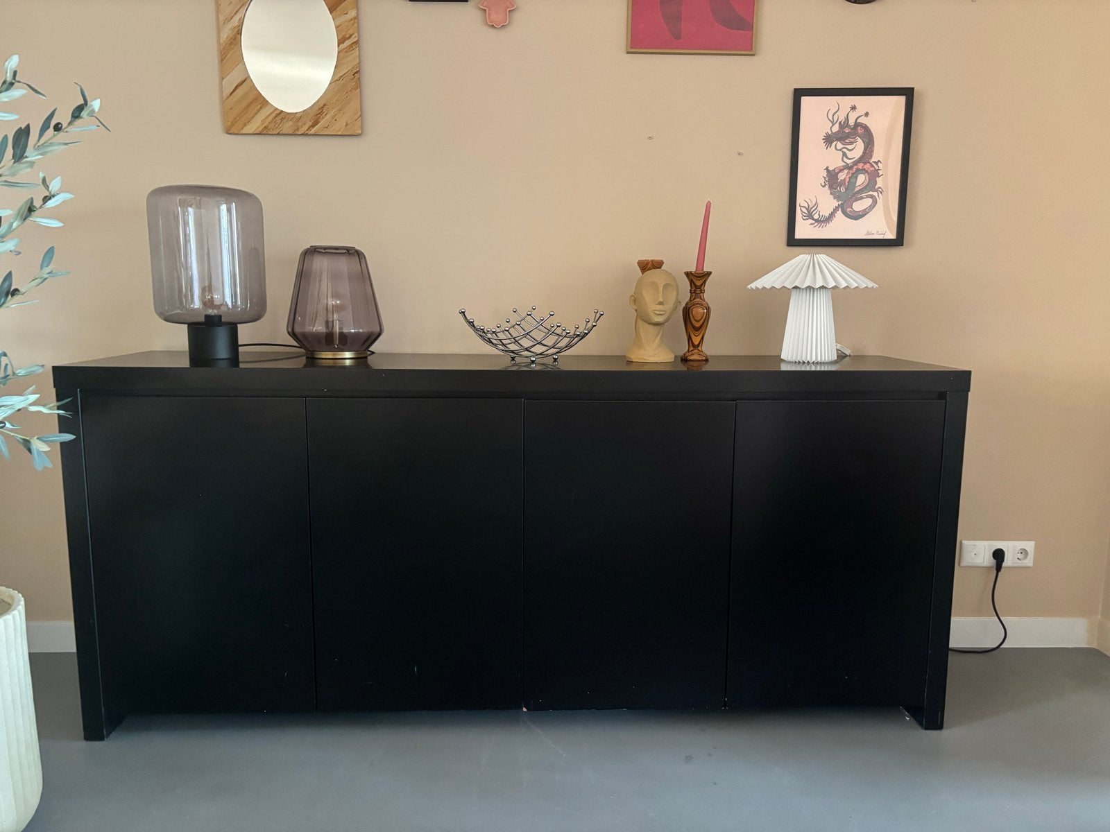 2 kasten zwart dressoir met deuren - Ruime opbergkast, Ophalen, Gebruikt, 150 tot 200 cm, 25 tot 50 cm